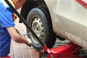 孝南区附近拖车24小时服务热线电话